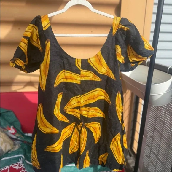 🍌 FARM RIO Black + Yellow Banana Dress - Picture 2 of 3
